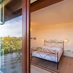 Bed & Breakfast La Fornace - & Pool