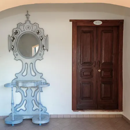 La Cantinella لا مورّا
