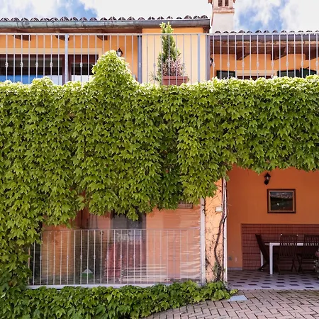 La Cantinella Bed & Breakfast La Morra